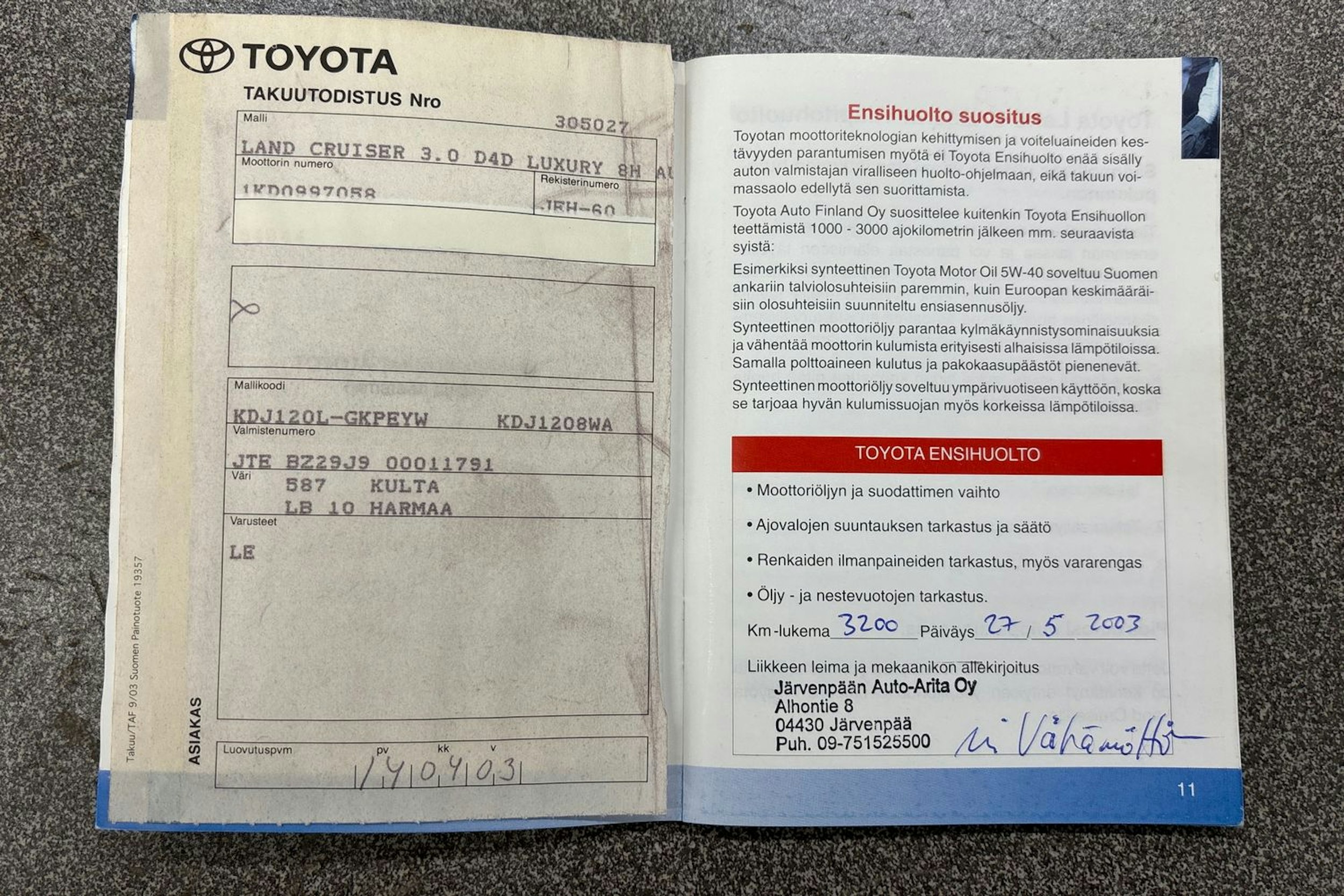 Keltainen Toyota Land Cruiser 2003 kuva 23.