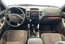 Hopea Toyota Land Cruiser 2004 kuva 9.