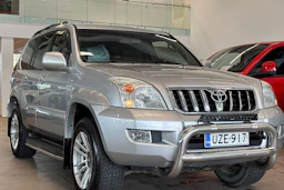Hopea Toyota Land Cruiser 2004 kuva 19.