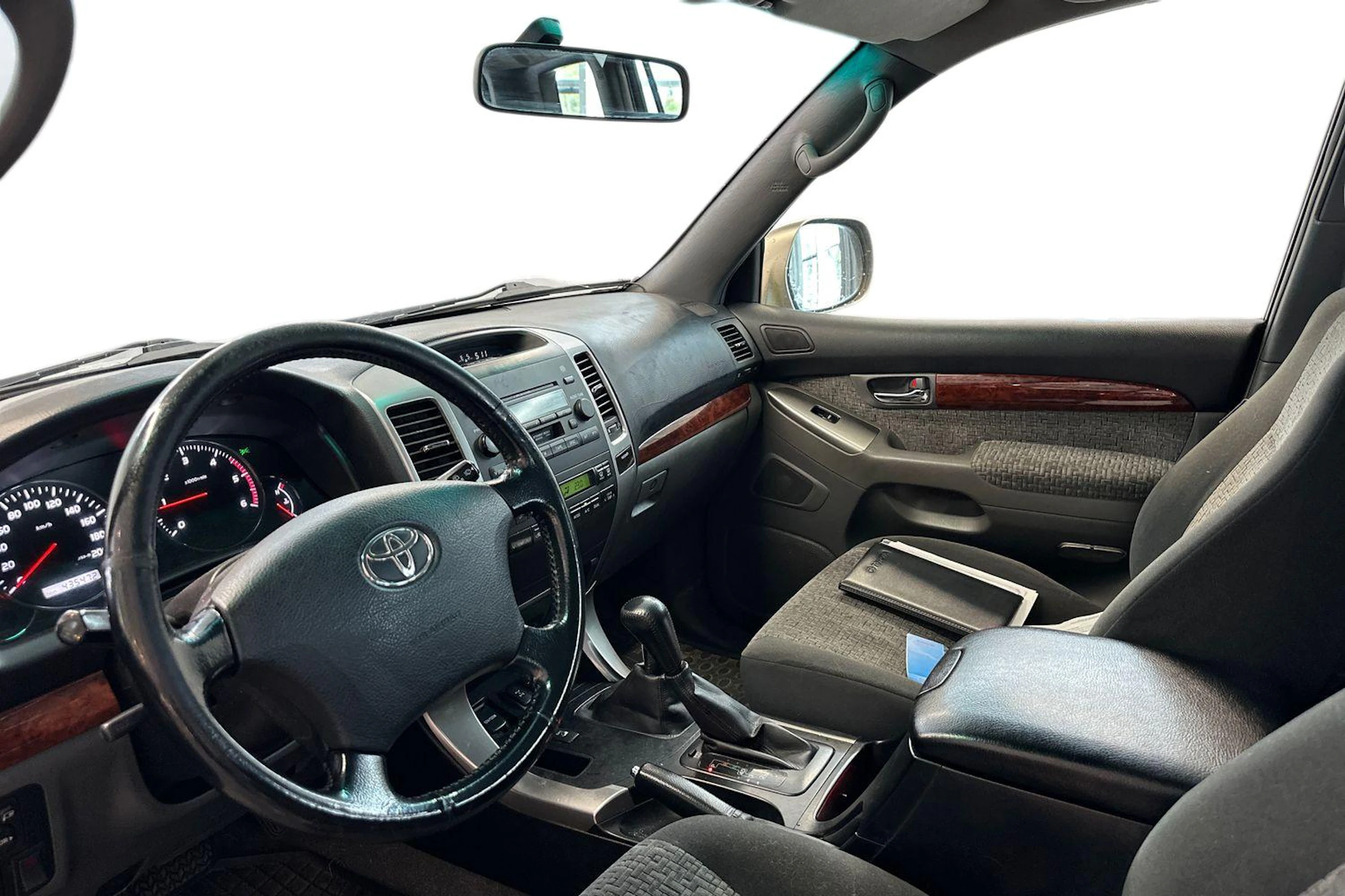 keltainen Toyota Land Cruiser 2005 kuva 3.