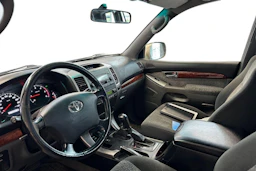 keltainen Toyota Land Cruiser 2005 kuva 3.