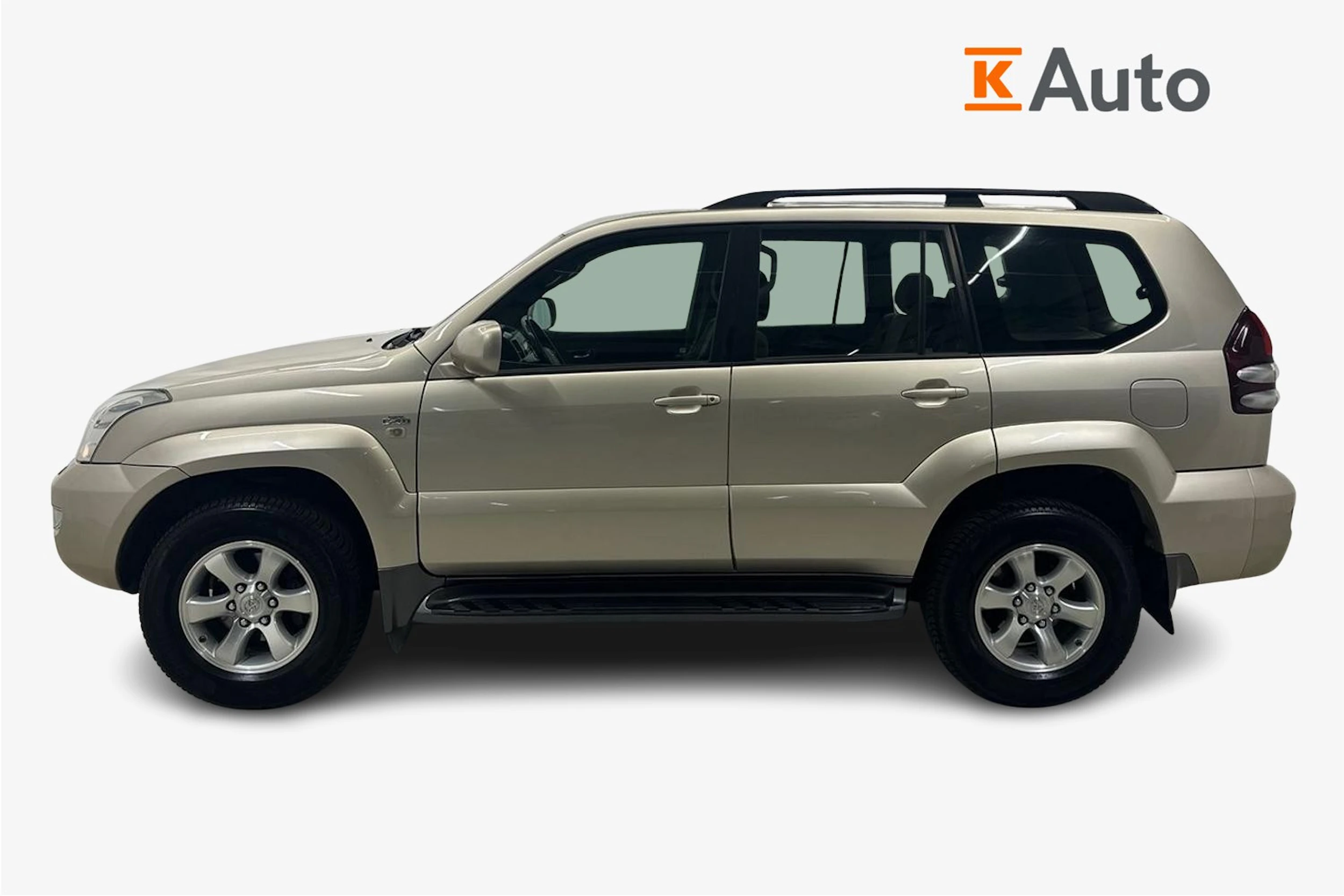 ruskea (beige) Toyota Land Cruiser 2005 kuva 5.