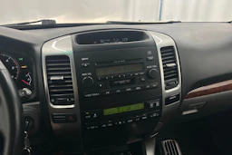 ruskea (beige) Toyota Land Cruiser 2005 kuva 13.