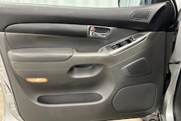 hopea Toyota Land Cruiser 2006 kuva 28.