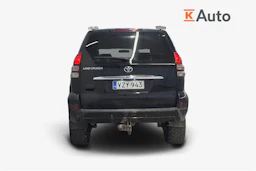 musta Toyota Land Cruiser 2006 kuva 3.