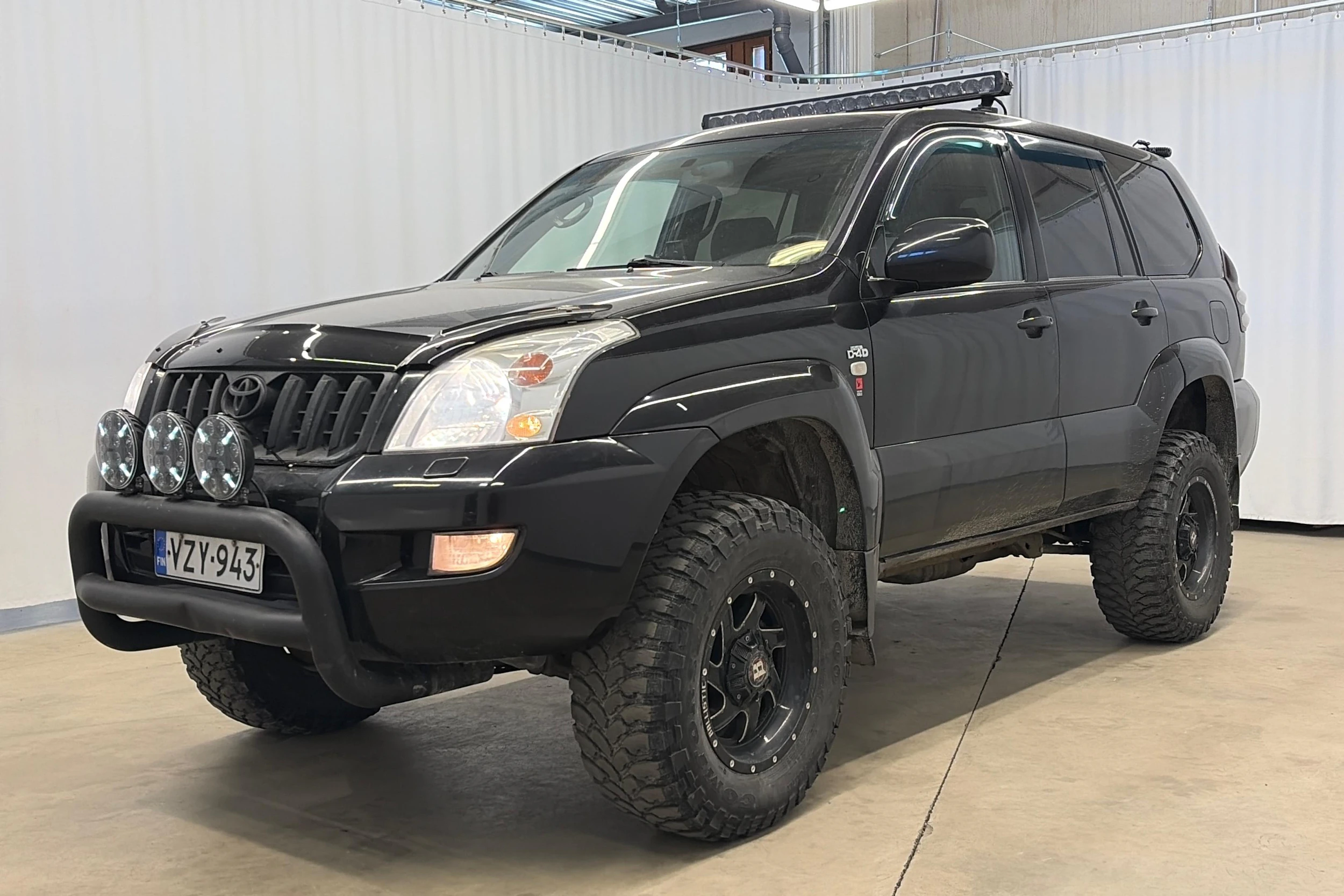 musta Toyota Land Cruiser 2006 kuva 7.