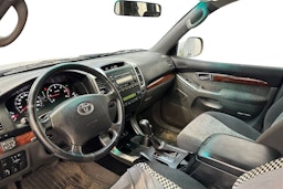 Hopea Toyota Land Cruiser 2006 kuva 3.
