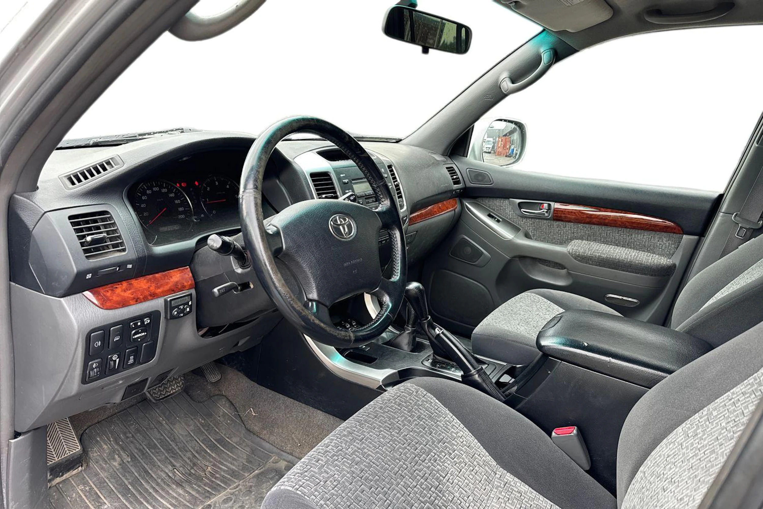 hopea Toyota Land Cruiser 2007 kuva 3.