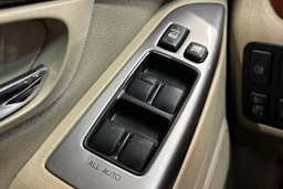 ruskea (beige) Toyota Land Cruiser 2007 kuva 18.