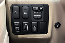 ruskea (beige) Toyota Land Cruiser 2007 kuva 19.