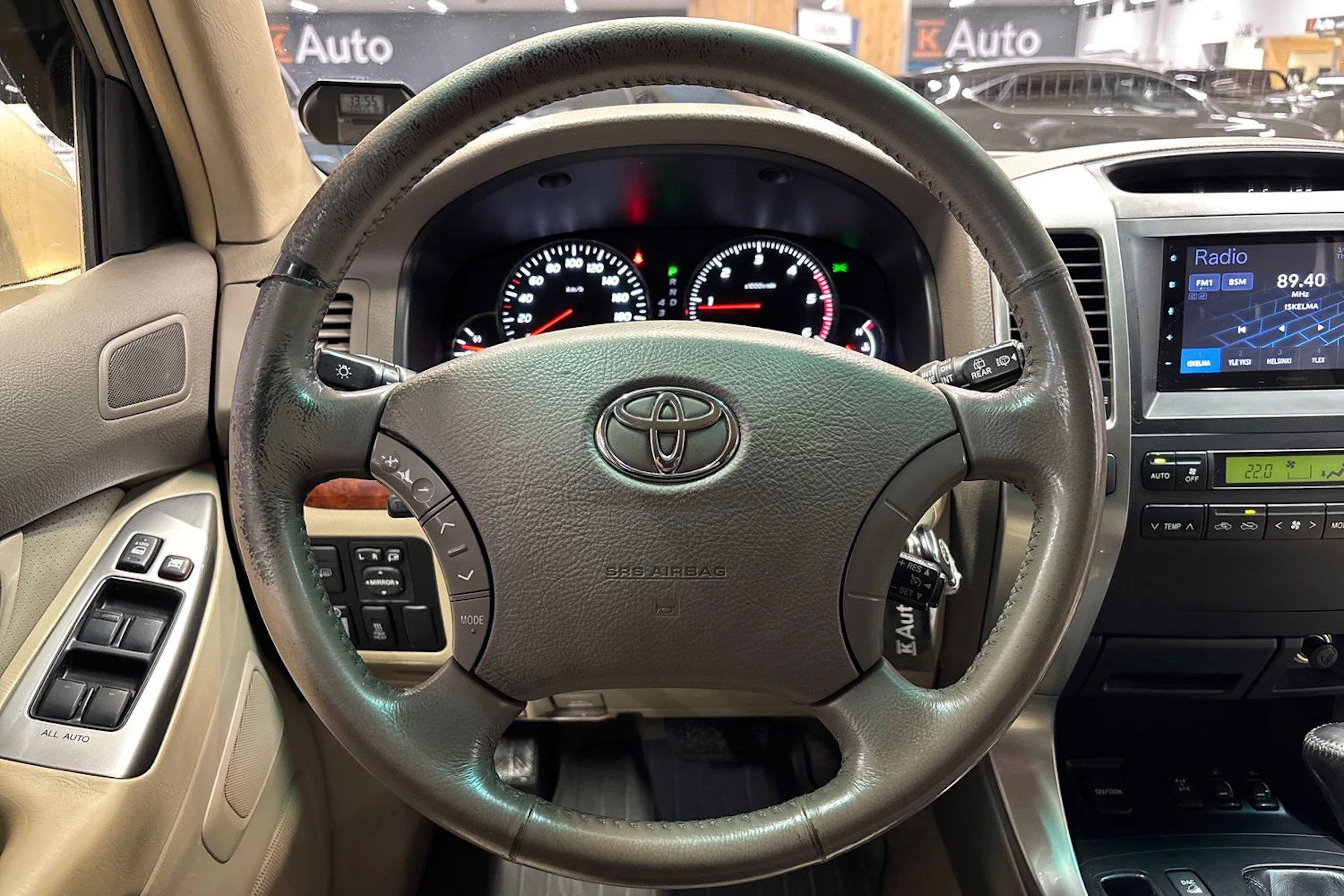 ruskea (beige) Toyota Land Cruiser 2007 kuva 20.