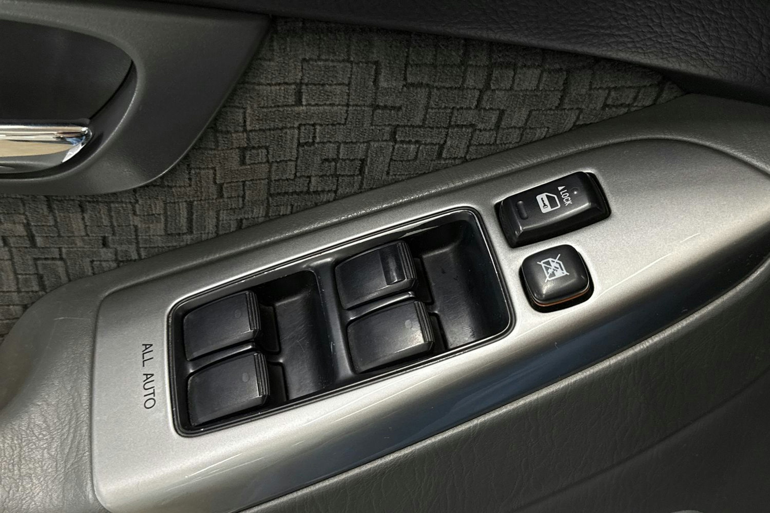 Ruskea (beige) Toyota Land Cruiser 2007 kuva 10.