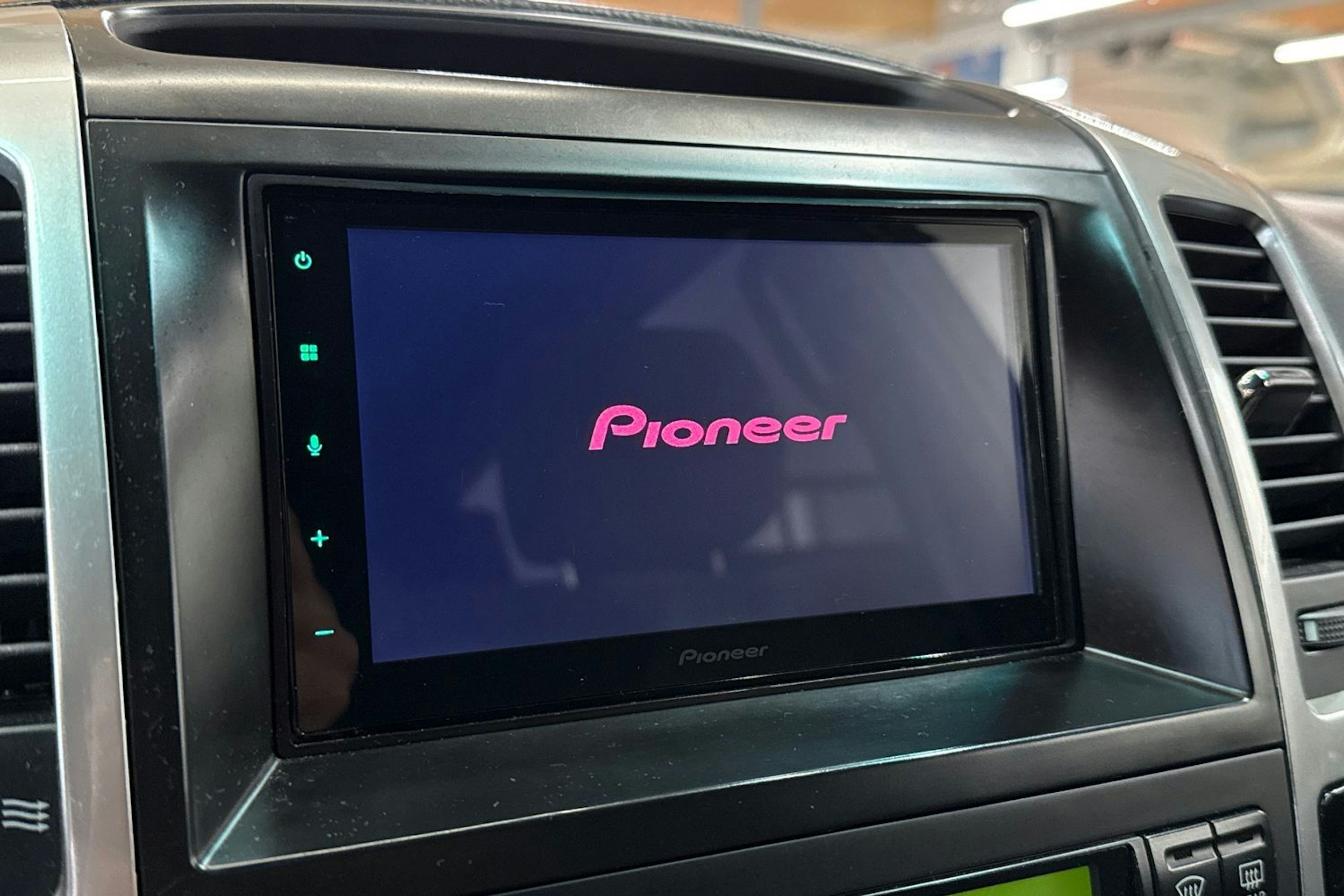 Ruskea (beige) Toyota Land Cruiser 2007 kuva 14.