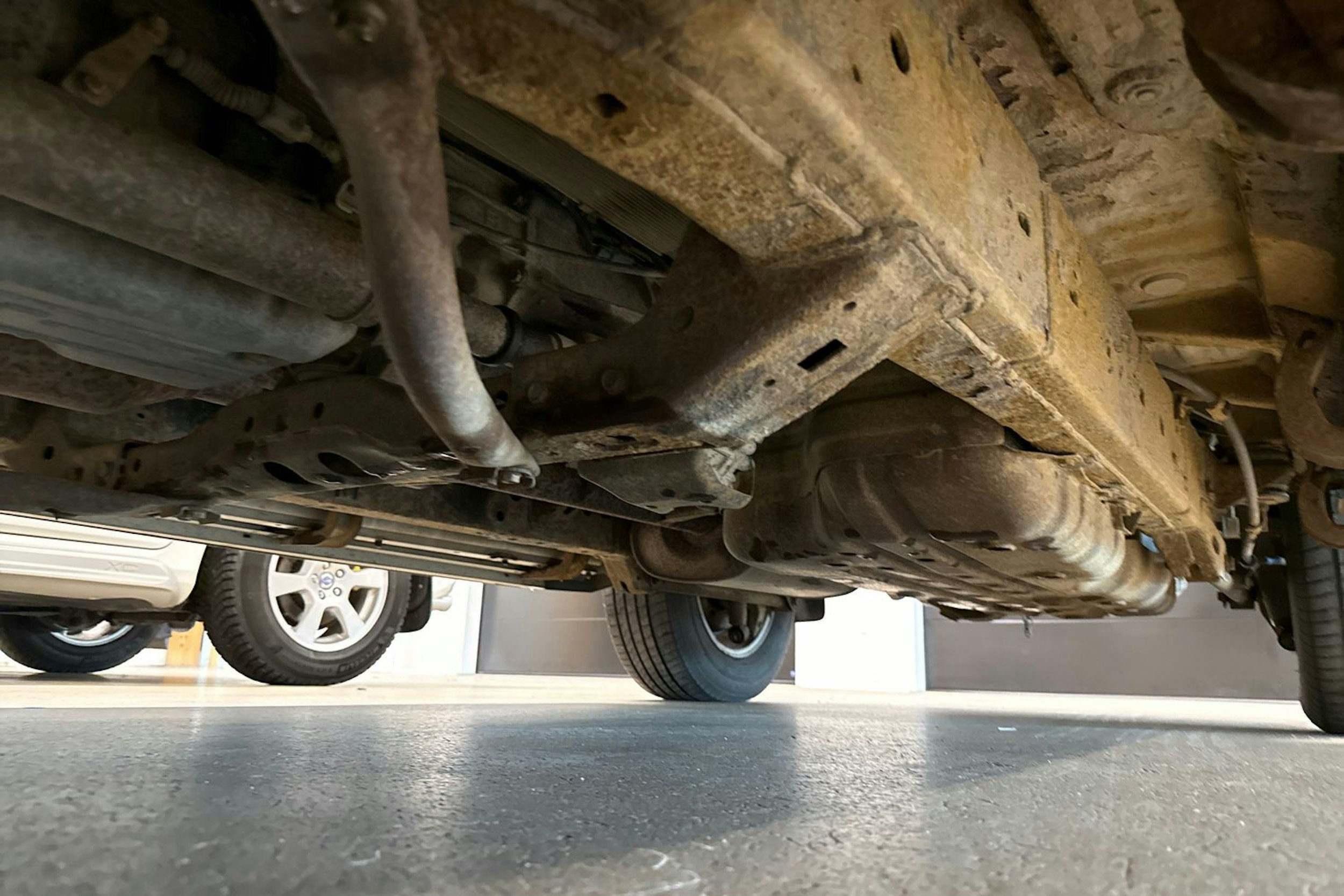 Ruskea (beige) Toyota Land Cruiser 2007 kuva 28.