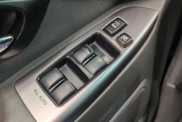 Musta Toyota Land Cruiser 2008 kuva 18.