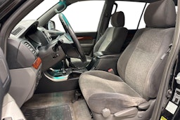 musta Toyota Land Cruiser 2008 kuva 6.
