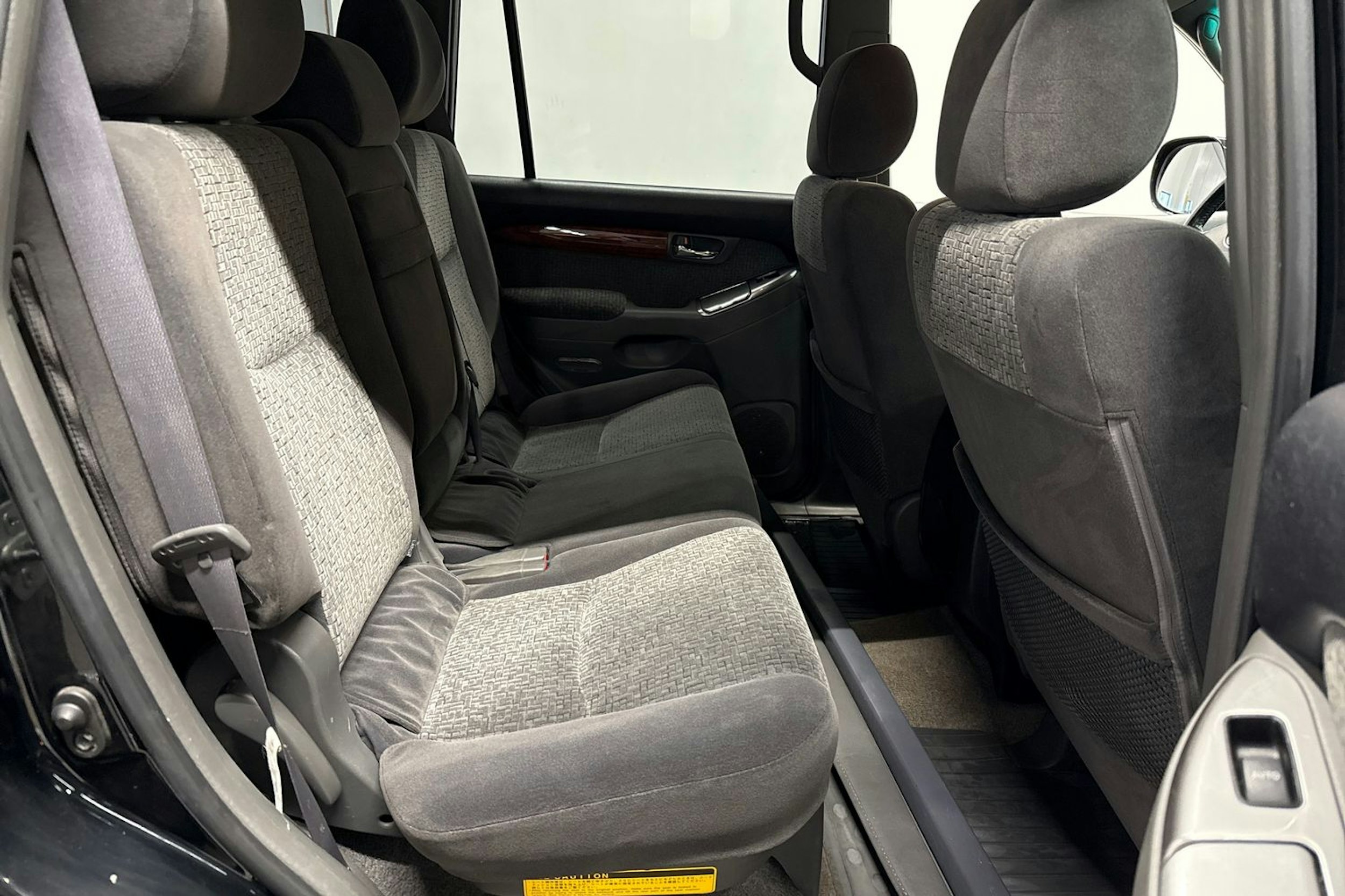 musta Toyota Land Cruiser 2008 kuva 10.