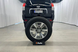 musta Toyota Land Cruiser 2011 kuva 36.