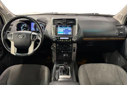valkoinen Toyota Land Cruiser 2011 kuva 11.