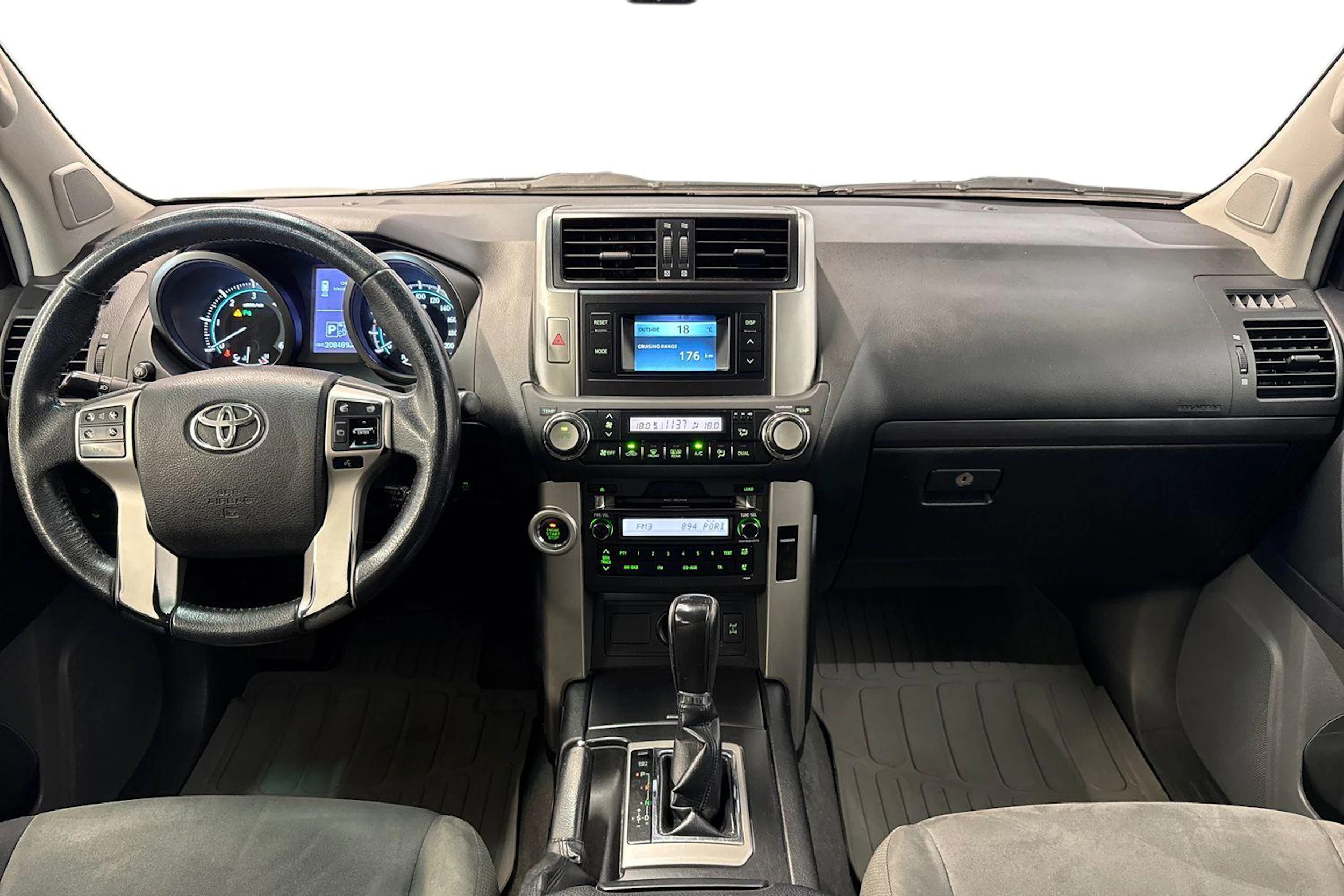 musta Toyota Land Cruiser 2011 kuva 8.