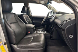 hopea Toyota Land Cruiser 2014 kuva 11.