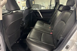 hopea Toyota Land Cruiser 2014 kuva 16.