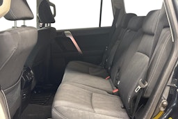 harmaa Toyota Land Cruiser 2014 kuva 8.
