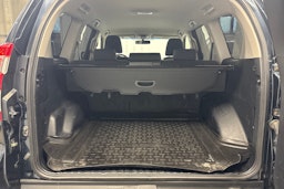 harmaa Toyota Land Cruiser 2014 kuva 13.