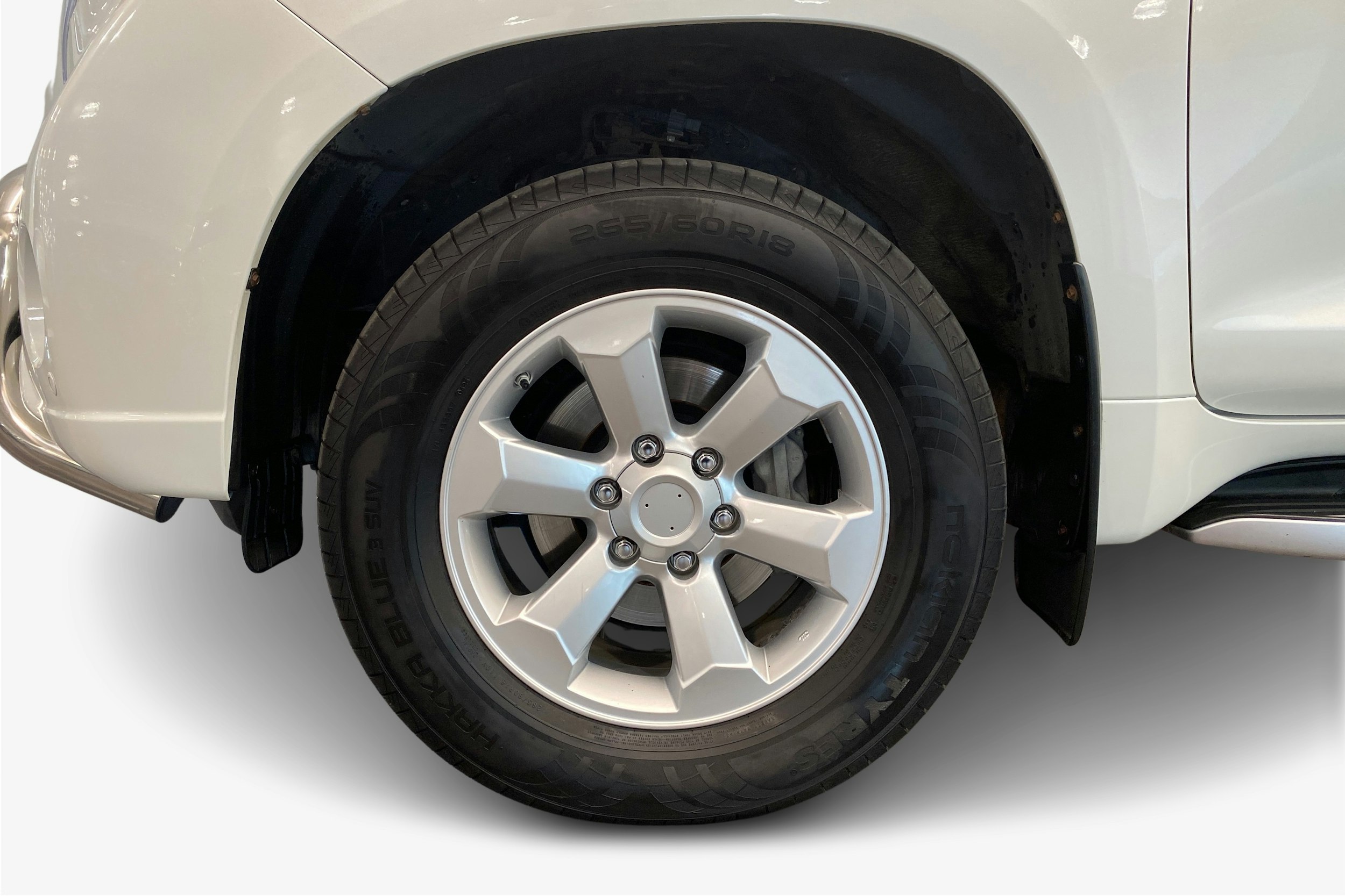 valkoinen Toyota Land Cruiser 2015 kuva 9.