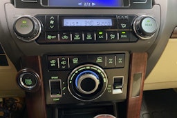 valkoinen Toyota Land Cruiser 2015 kuva 25.