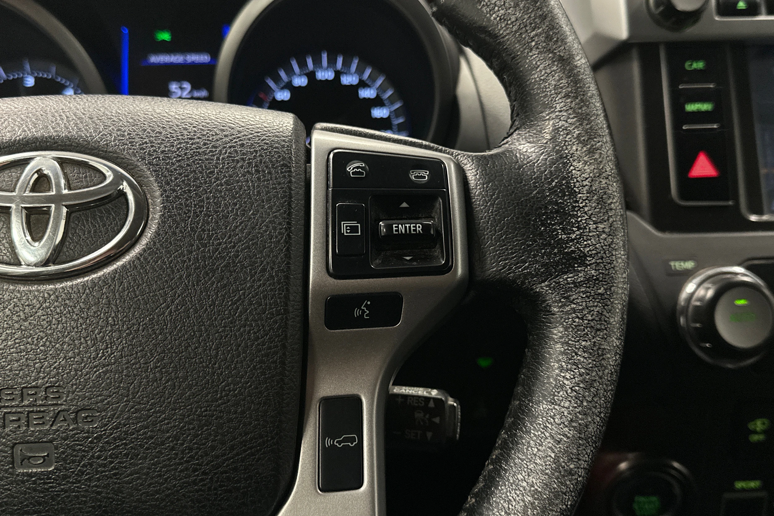 ruskea (beige) Toyota Land Cruiser 2016 kuva 16.