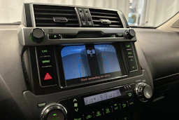 ruskea (beige) Toyota Land Cruiser 2016 kuva 19.