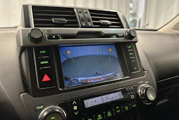 ruskea (beige) Toyota Land Cruiser 2016 kuva 21.