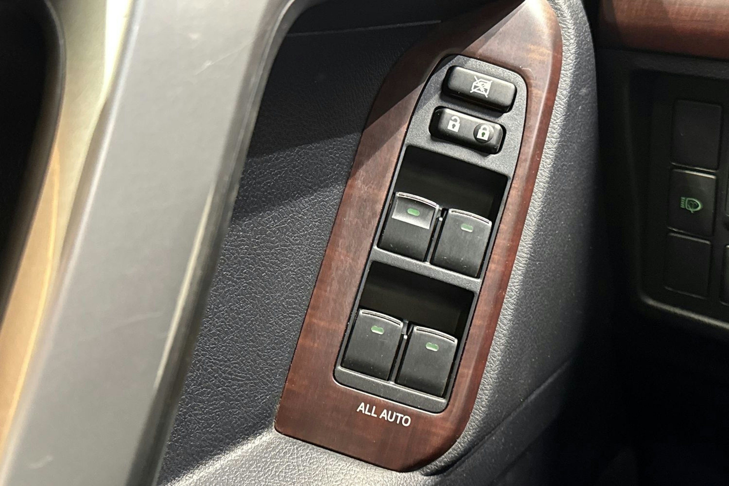 harmaa Toyota Land Cruiser 2016 kuva 15.