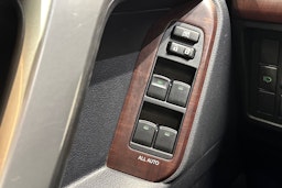harmaa Toyota Land Cruiser 2016 kuva 15.