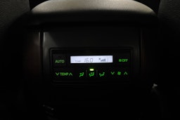 harmaa Toyota Land Cruiser 2016 kuva 28.