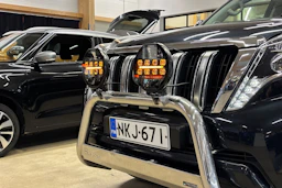 harmaa Toyota Land Cruiser 2016 kuva 38.
