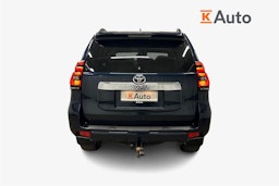 sininen Toyota Land Cruiser 2018 kuva 3.