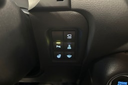 sininen Toyota Land Cruiser 2018 kuva 20.