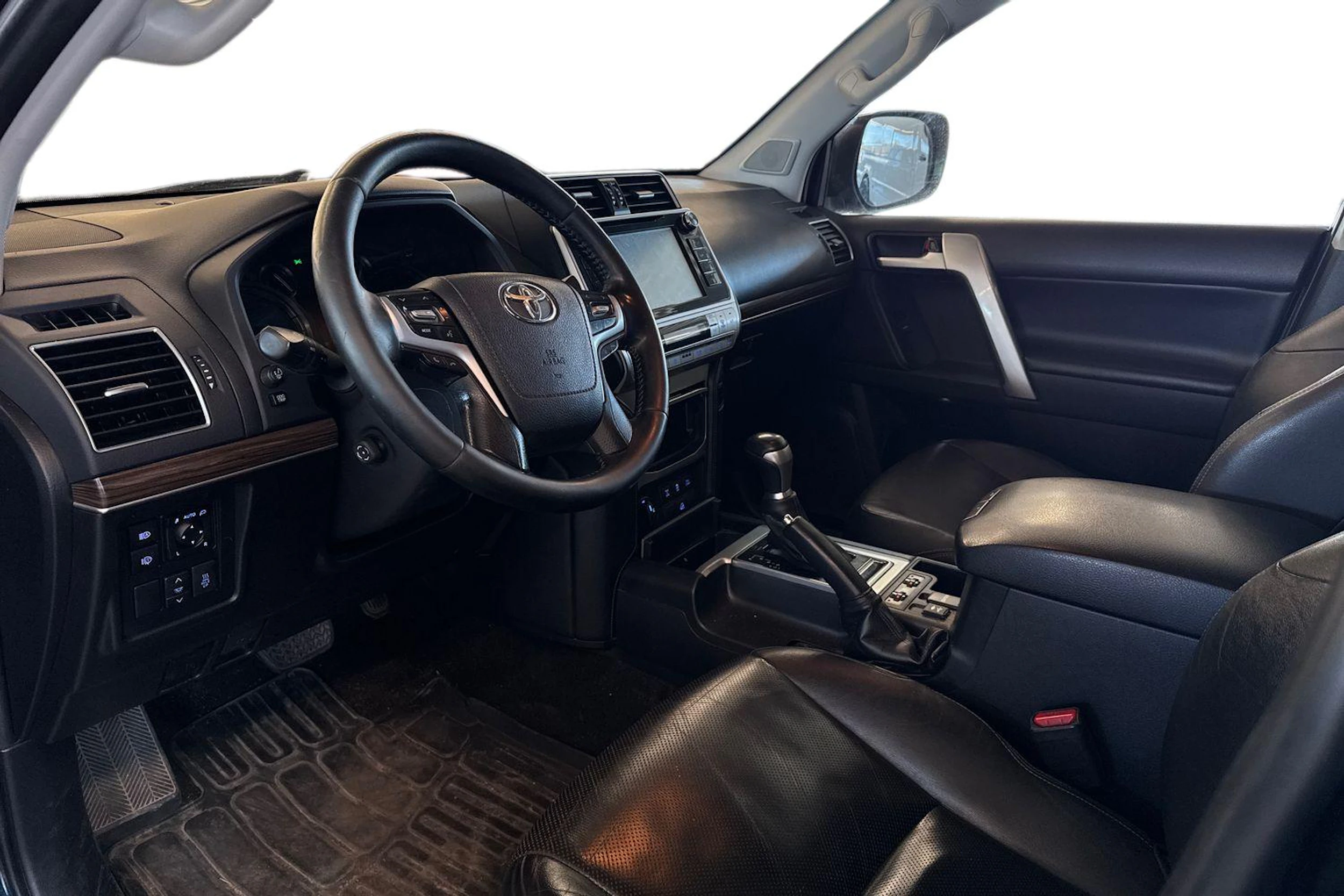 sininen Toyota Land Cruiser 2018 kuva 3.
