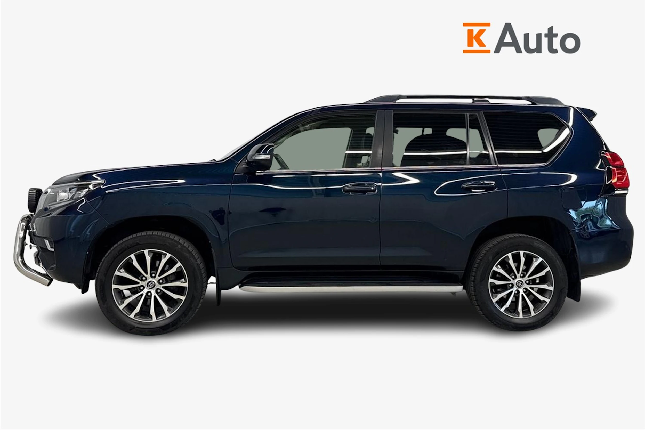 sininen Toyota Land Cruiser 2018 kuva 7.