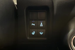 sininen Toyota Land Cruiser 2018 kuva 21.