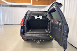 sininen Toyota Land Cruiser 2018 kuva 29.