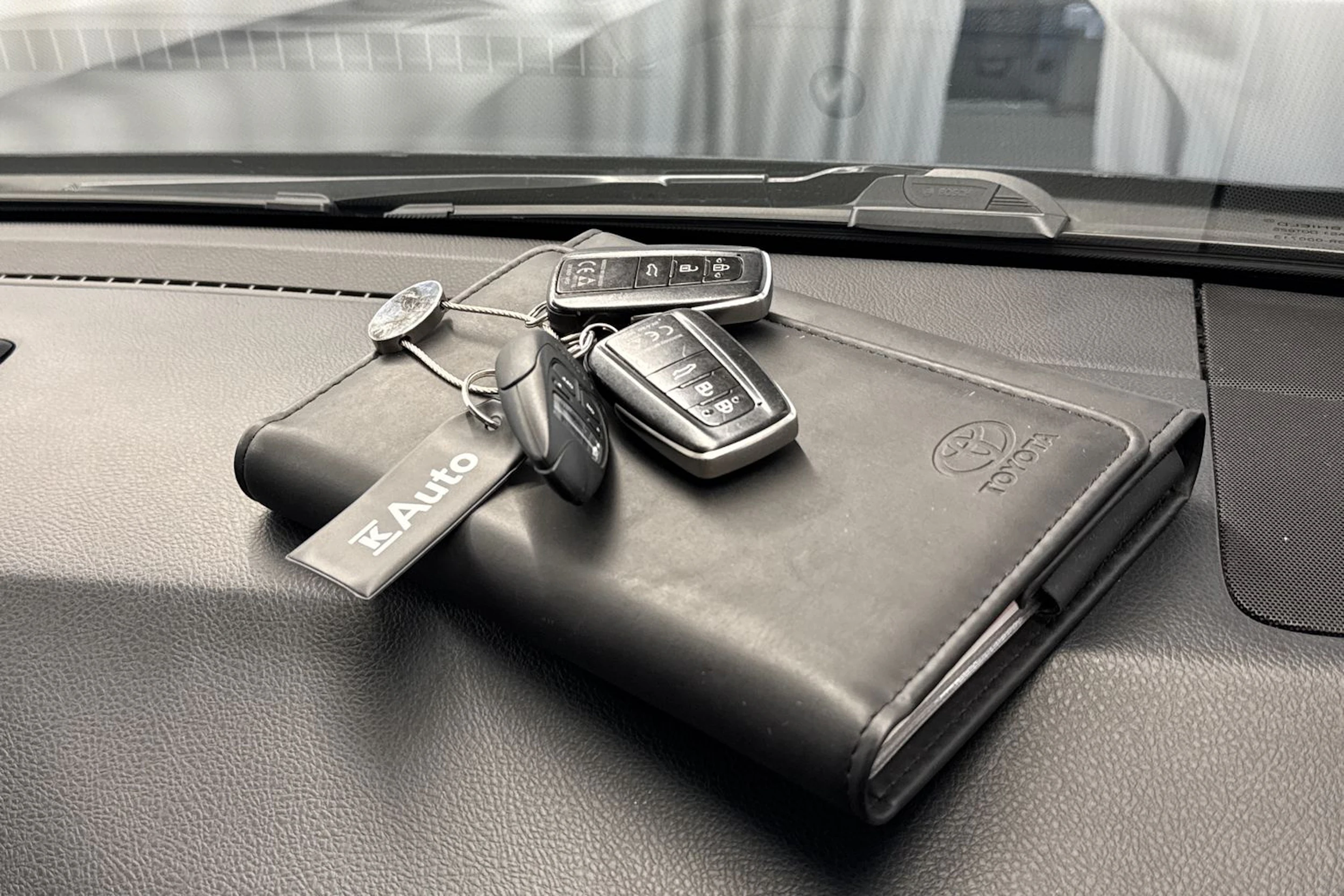 sininen Toyota Land Cruiser 2018 kuva 35.