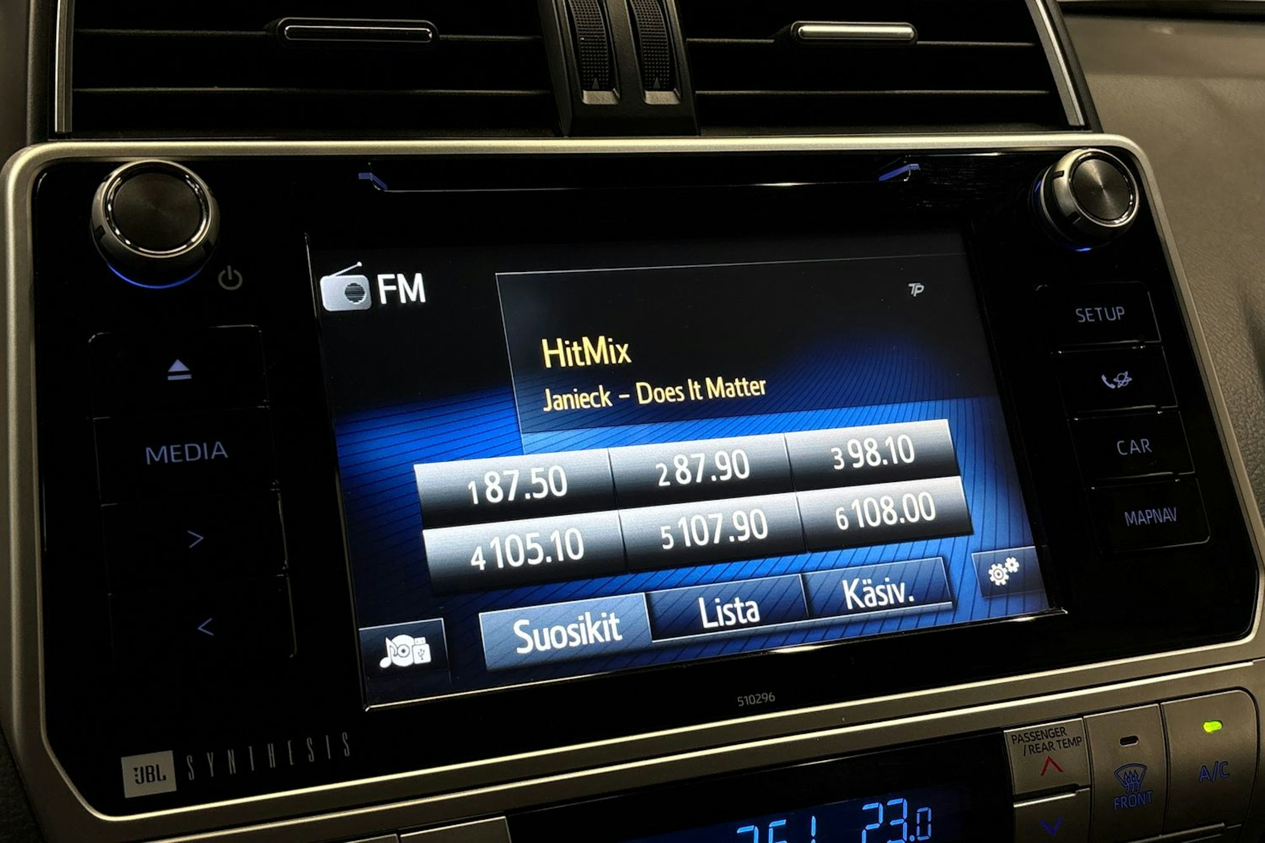 met. sininen Toyota Land Cruiser 2018 kuva 19.