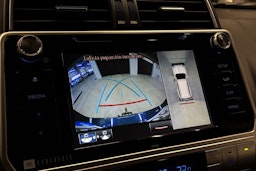 met. sininen Toyota Land Cruiser 2018 kuva 24.