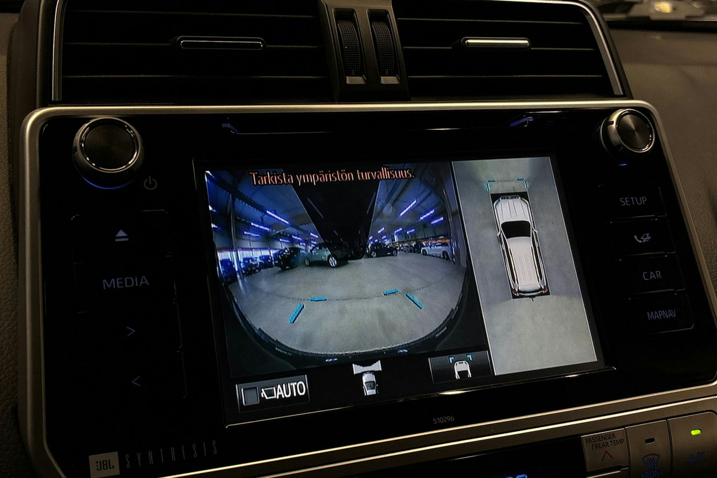 met. sininen Toyota Land Cruiser 2018 kuva 25.