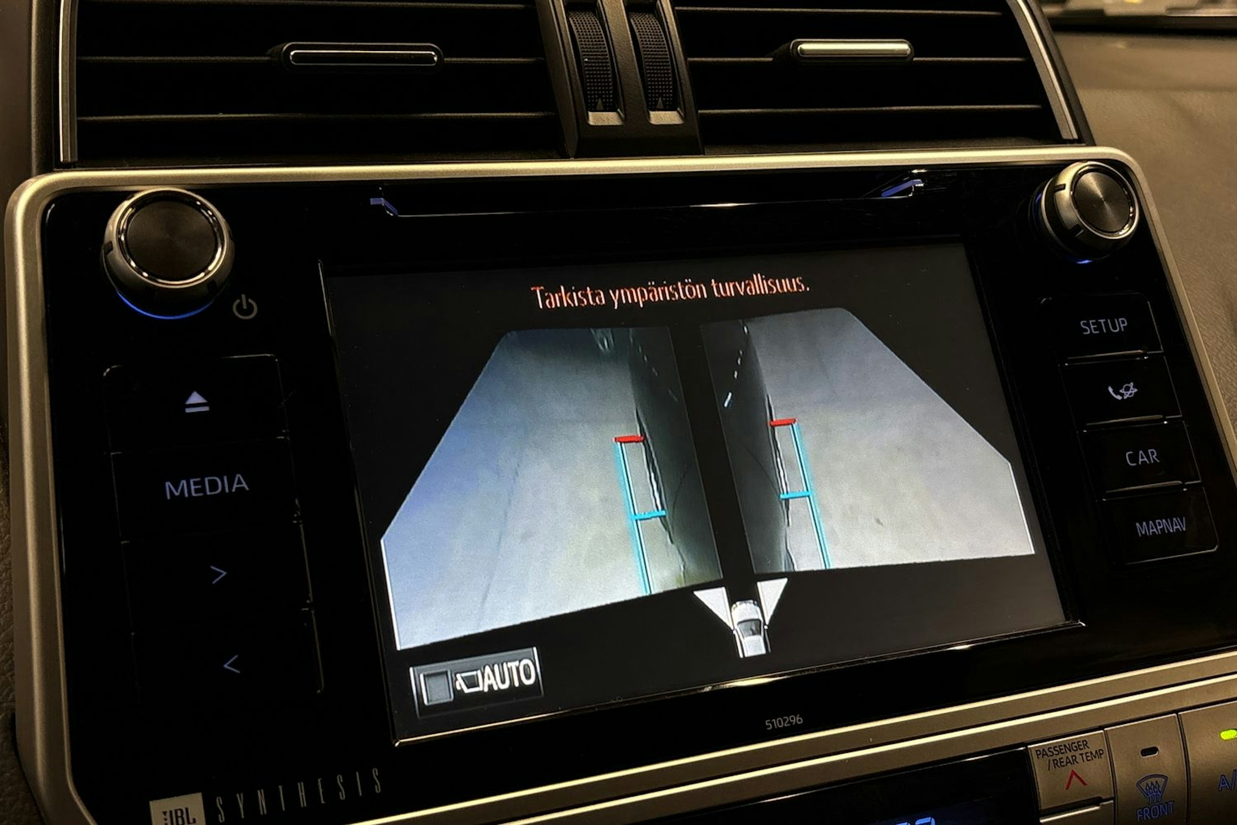 met. sininen Toyota Land Cruiser 2018 kuva 26.