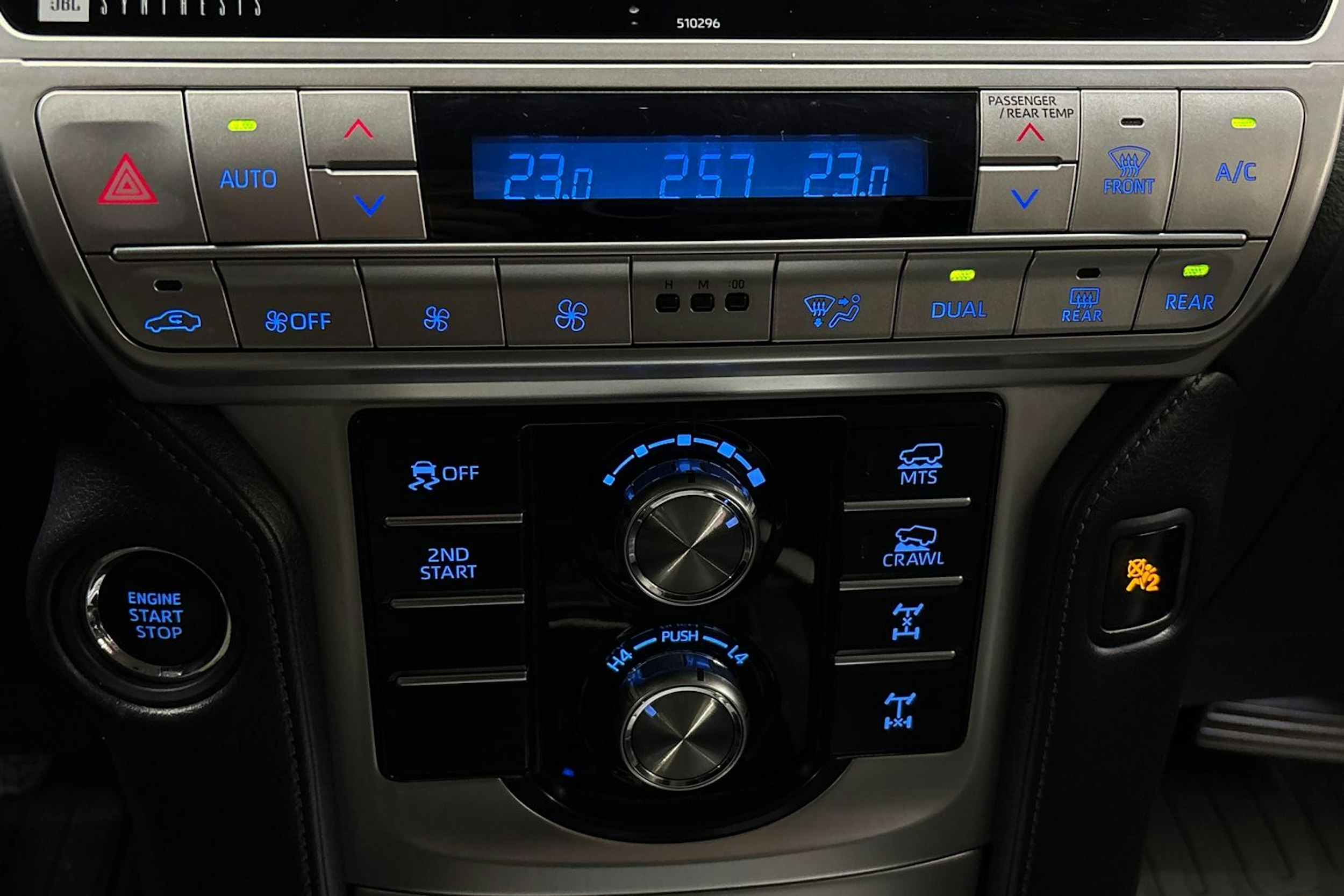 met. sininen Toyota Land Cruiser 2018 kuva 28.