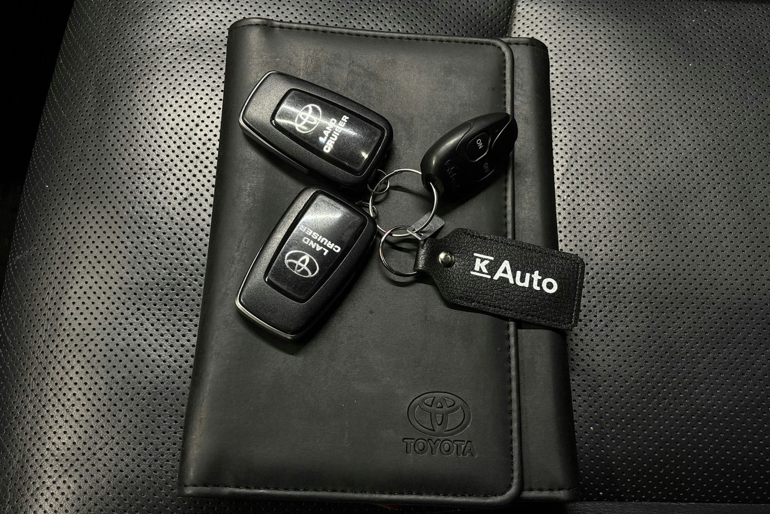 met. sininen Toyota Land Cruiser 2018 kuva 39.